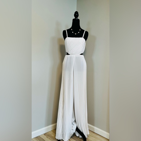 Alice + Olivia Pants - Alice + Olivia White Textured Jumpsuit with Cutout Waist